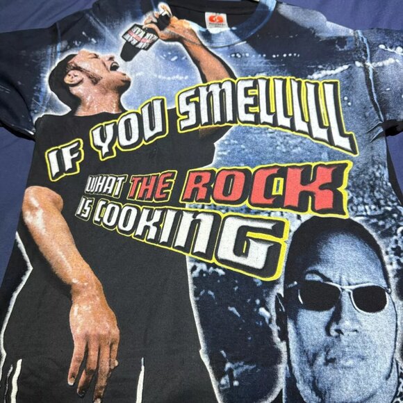 RARE Vintage 2000 WWF The Rock T-Shirt Size L 'Smell What The Rock Is Cooking' - Picture 3 of 4